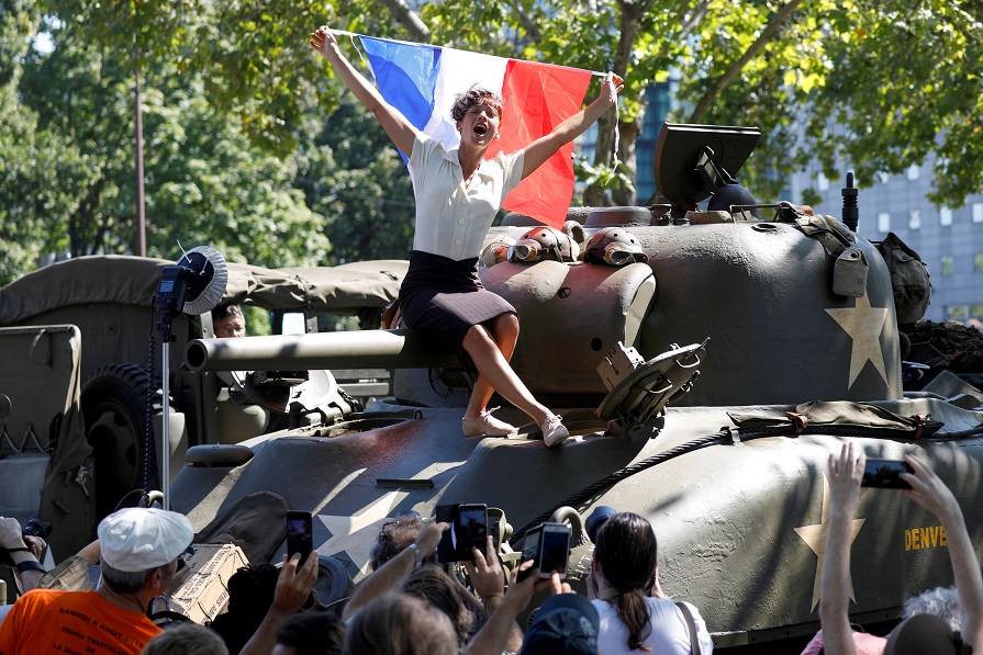 The 75th anniversary of a re-enactment of the liberation of Paris (by Reuters)